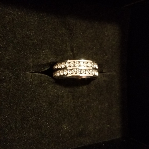 Women's Stainless Steel Wedding Band - Picture 3 of 3
